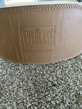 Everlast Leather Weight Lifting Belt in Light Brown